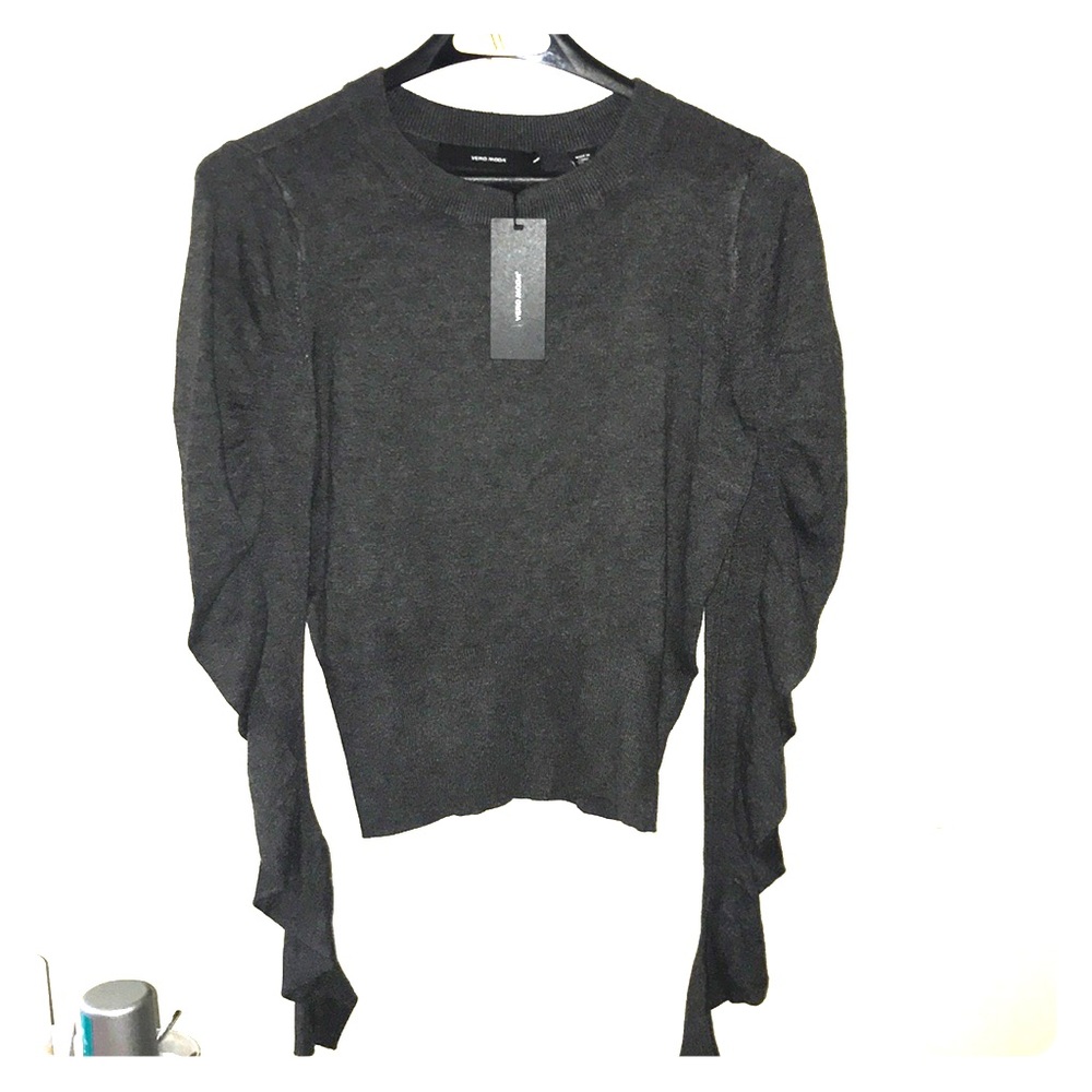 Vero Moda ruffle sleeve sweater